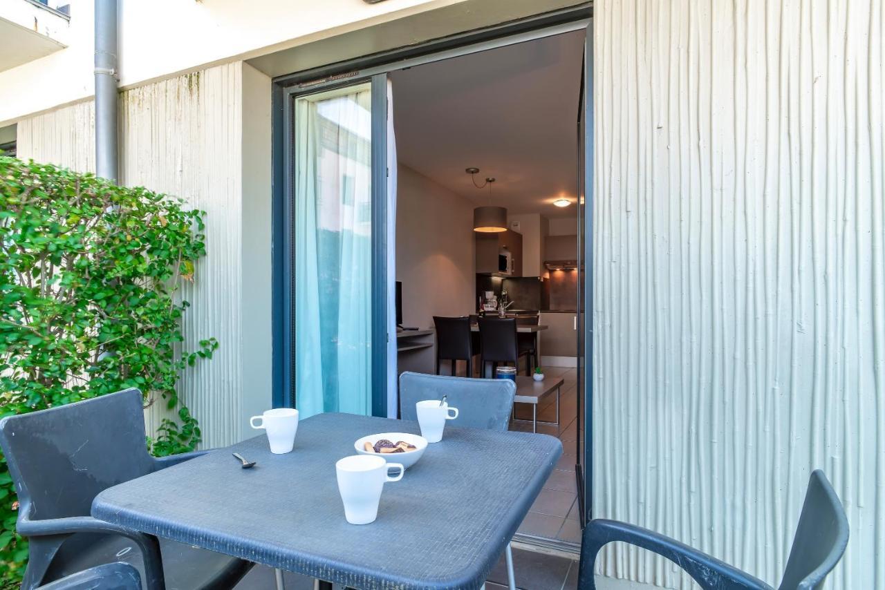 コンカルノーLes Sables 504 - Appt Avec Piscine Partageeアパートメント エクステリア 写真